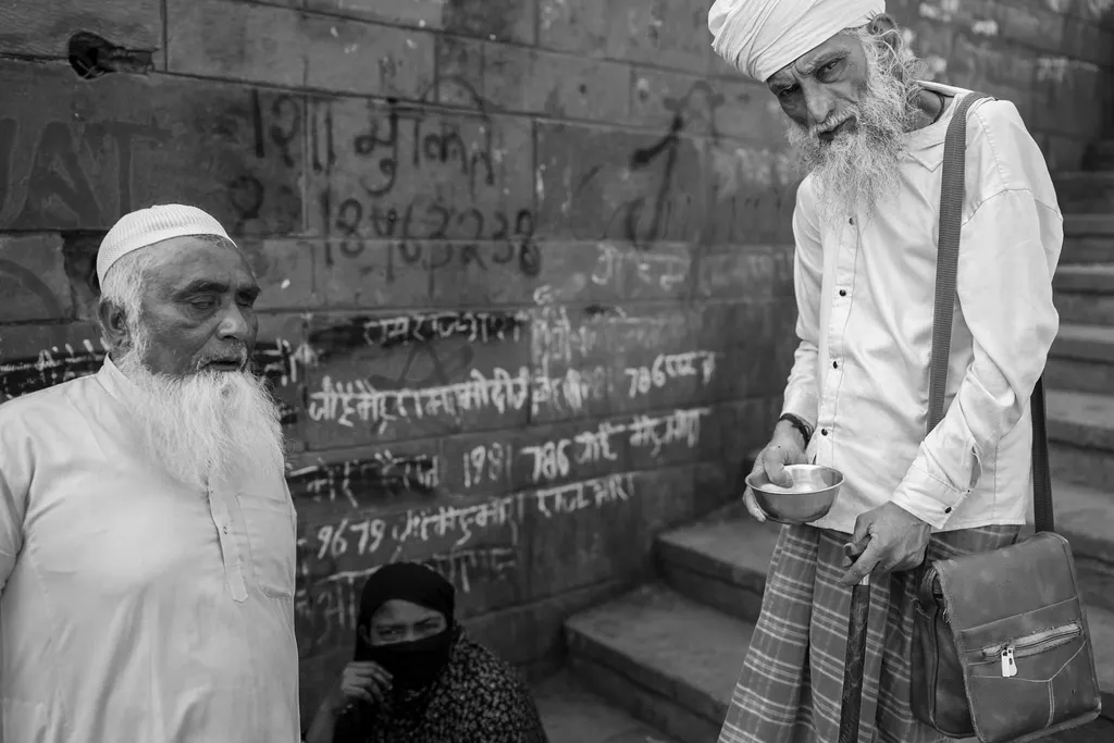 Les murs parlent, les hommes se taisent, New Delhi, India