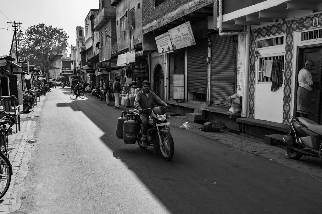 Livreur de Gaz, New Delhi, India.