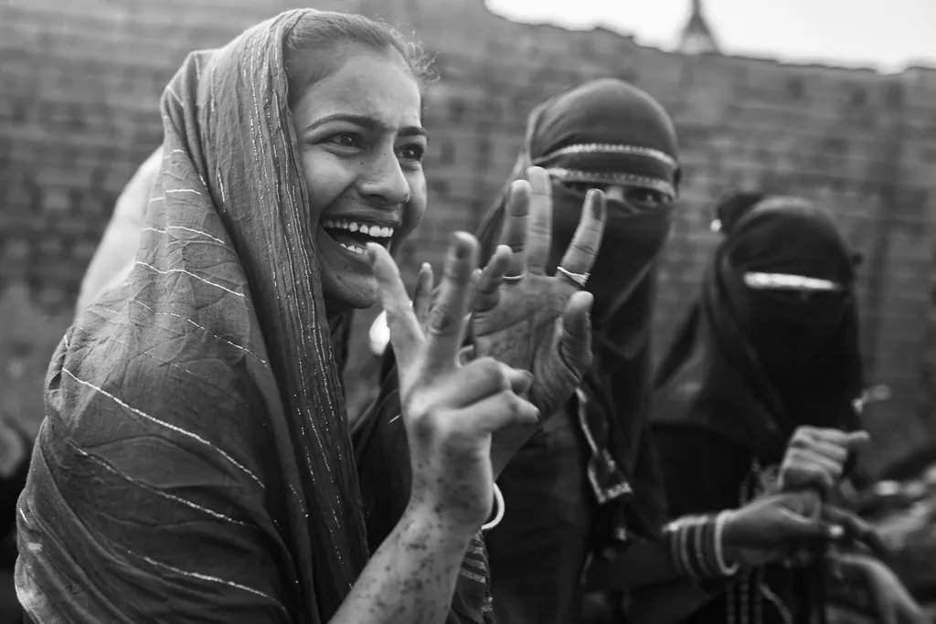 Un sourire dévoilé, Nandgaon, India.