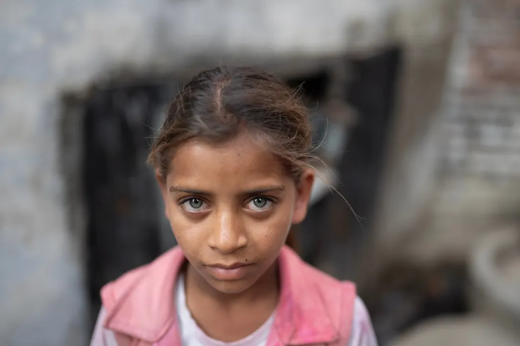 Les Yeux de Yamuna River, India.